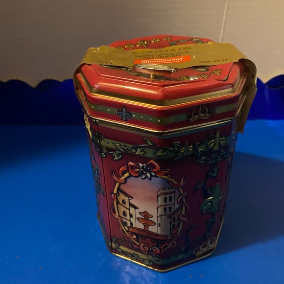 Stieffenhofer European Musical Cookie Tin - Picture 2 of 5